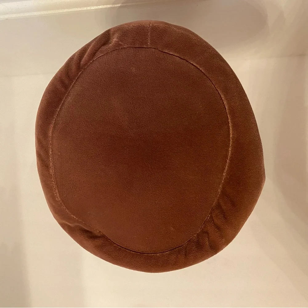 MADCAPS VINTAGE HAT PILLBOX BROWN PLUSH VELOUR FEEL ONE SIZE OS CHURCH MOB WIFE
